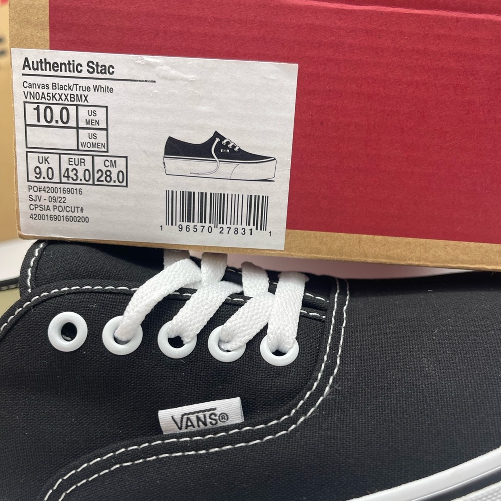 Vans WMNS Authentic Stac
Canvas Black/True White Platform Sneakers 
VN0A5KXXBMX - Picture 15 of 16